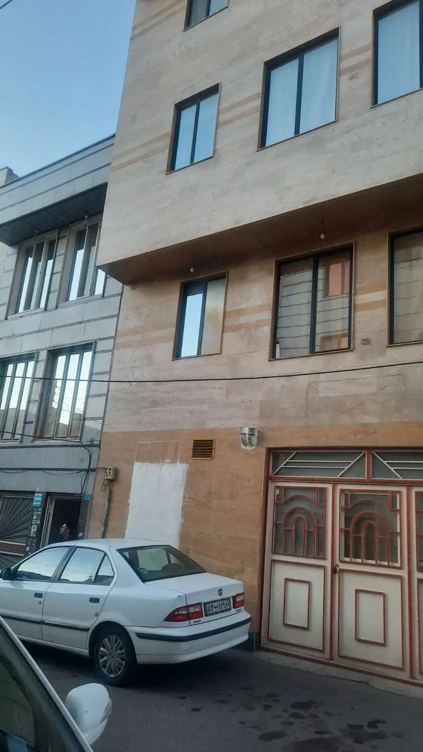 پارکینگ(انبار)