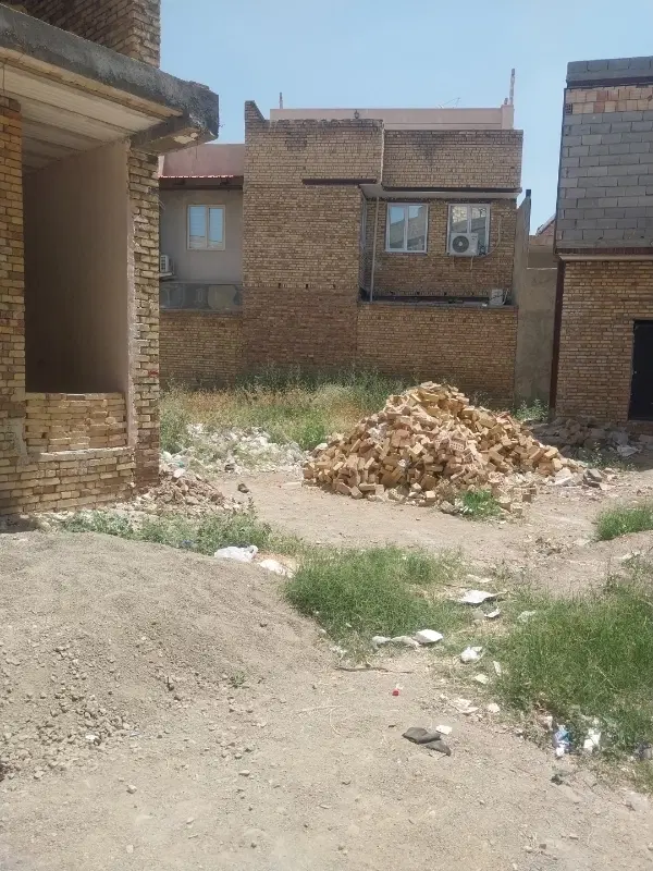 زمین۱۲۱متروزرازمینهای تقی زاده