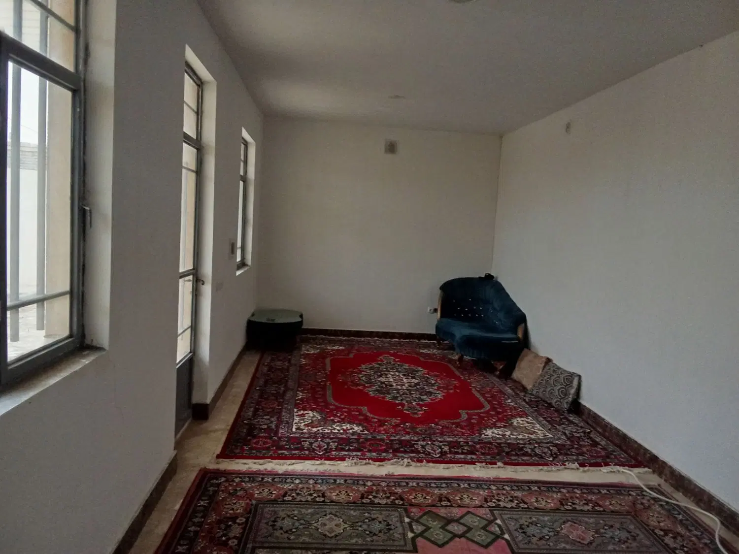 باغچه به متراژ 320 متر