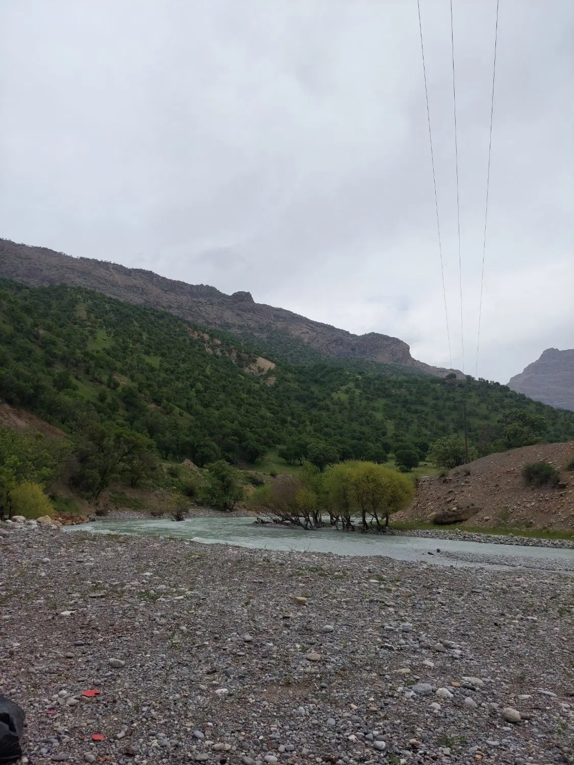 زمین نشاطیان ۶۴ متری بهترین لوکیشن