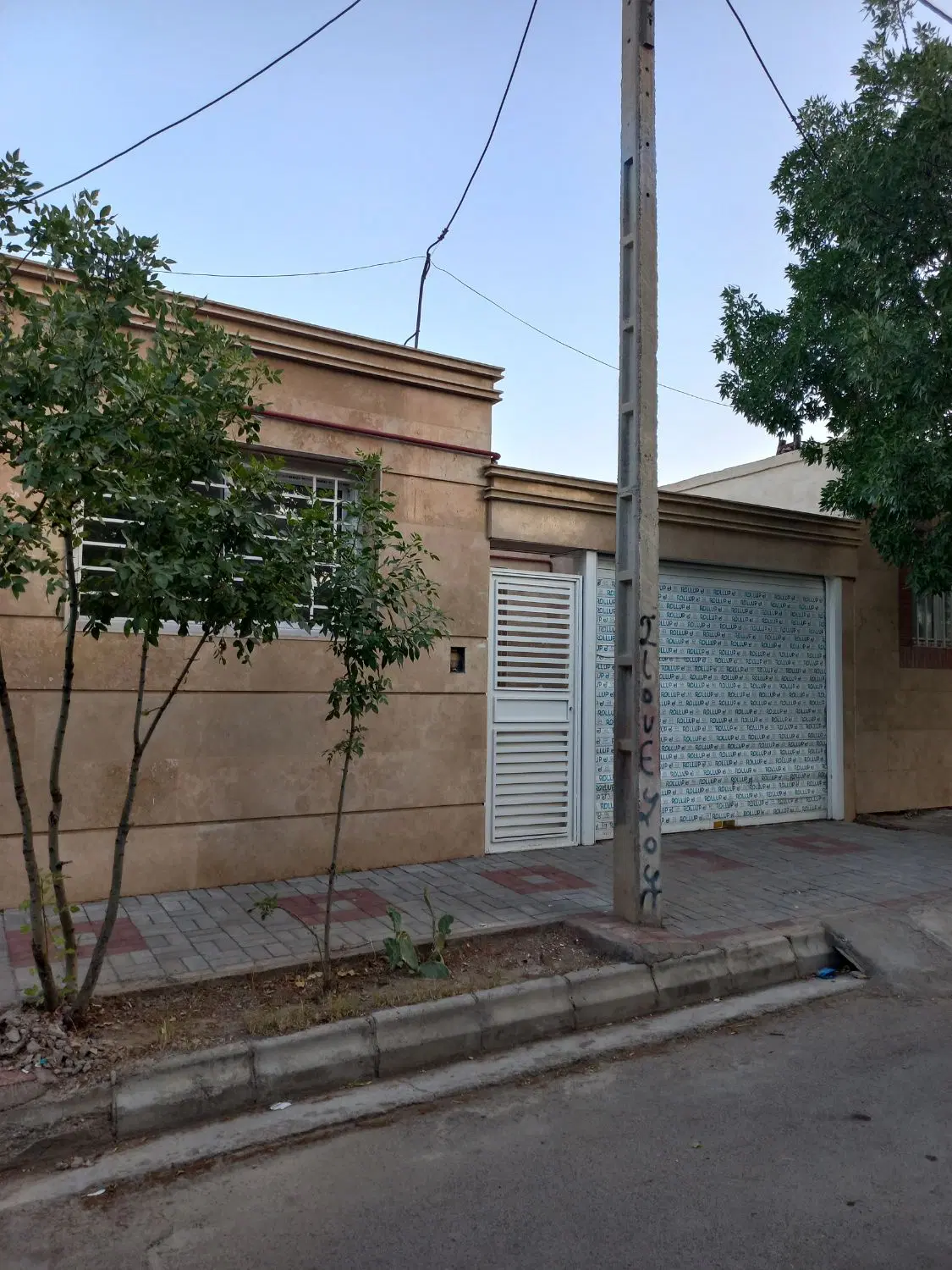 فروش یا معاوضه ویلایی ۲۰۰ متری