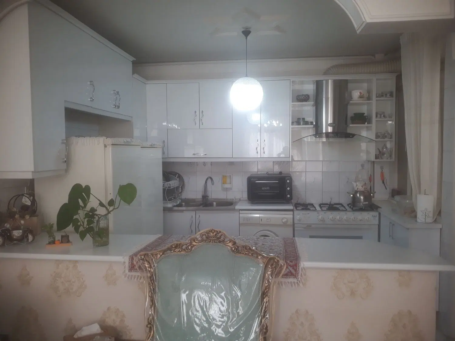 فروش آپارتمان ۷۵ متری خیابان فرشته آزادی