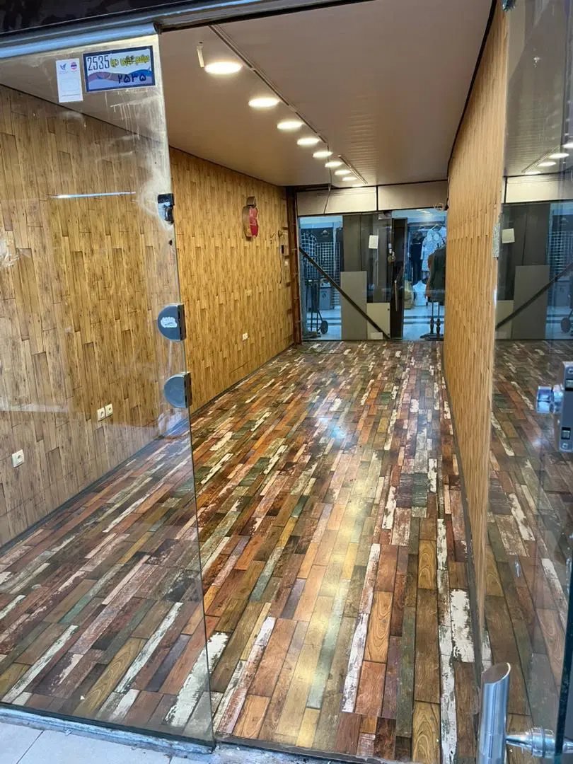 مغازه ۱۱متری دریا