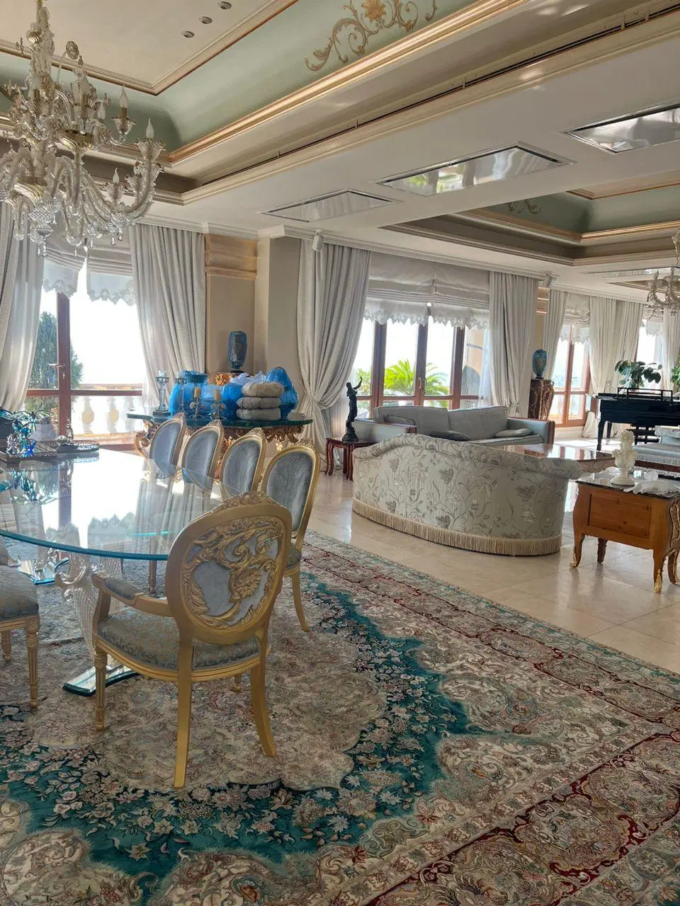 ۱۱۲ متر طبقه دوم فول رو به نما تهاتر واحد مهرویلا