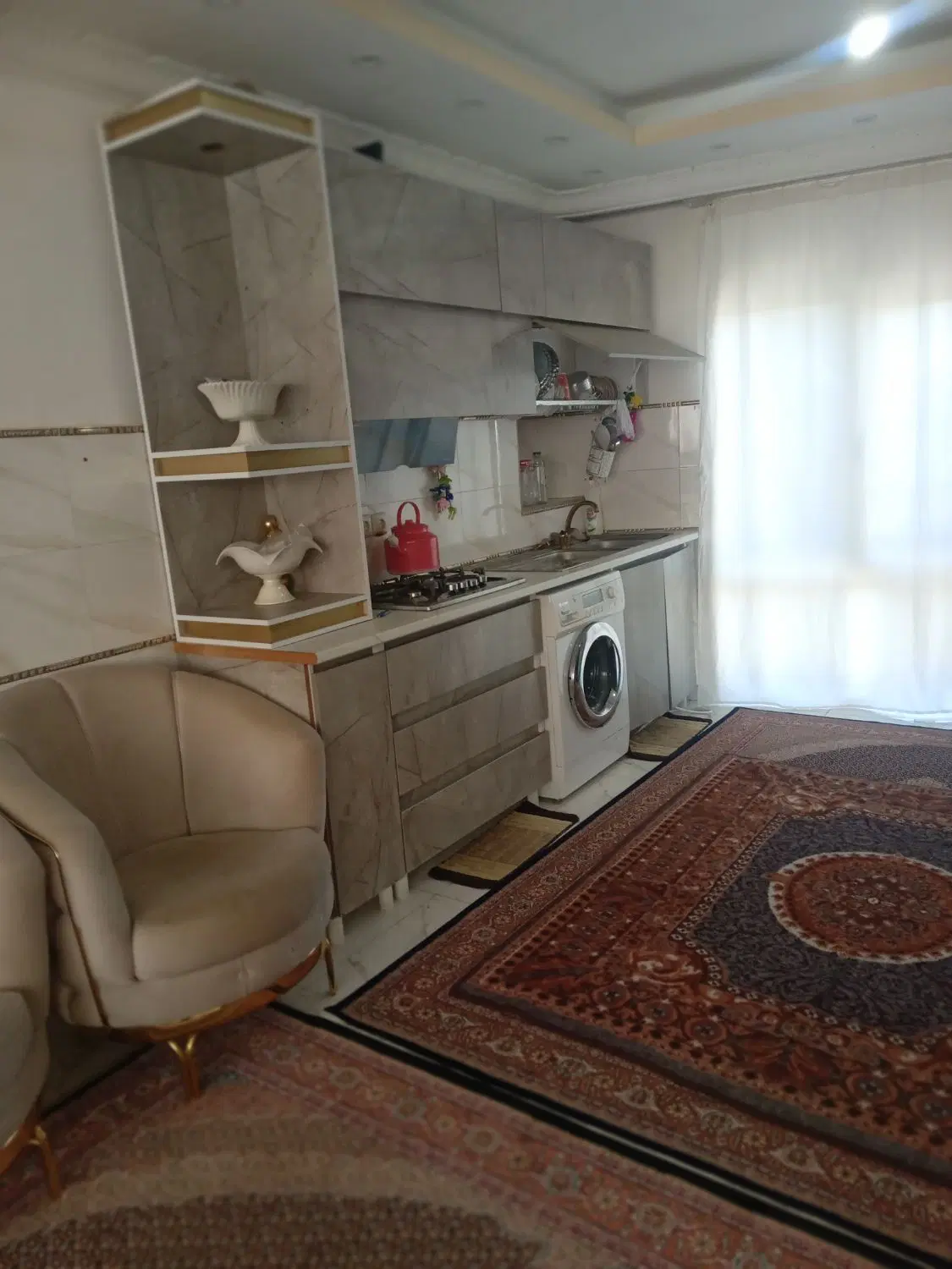 ساختمان در قزلعاشق 3طبقه ( معاوضه )