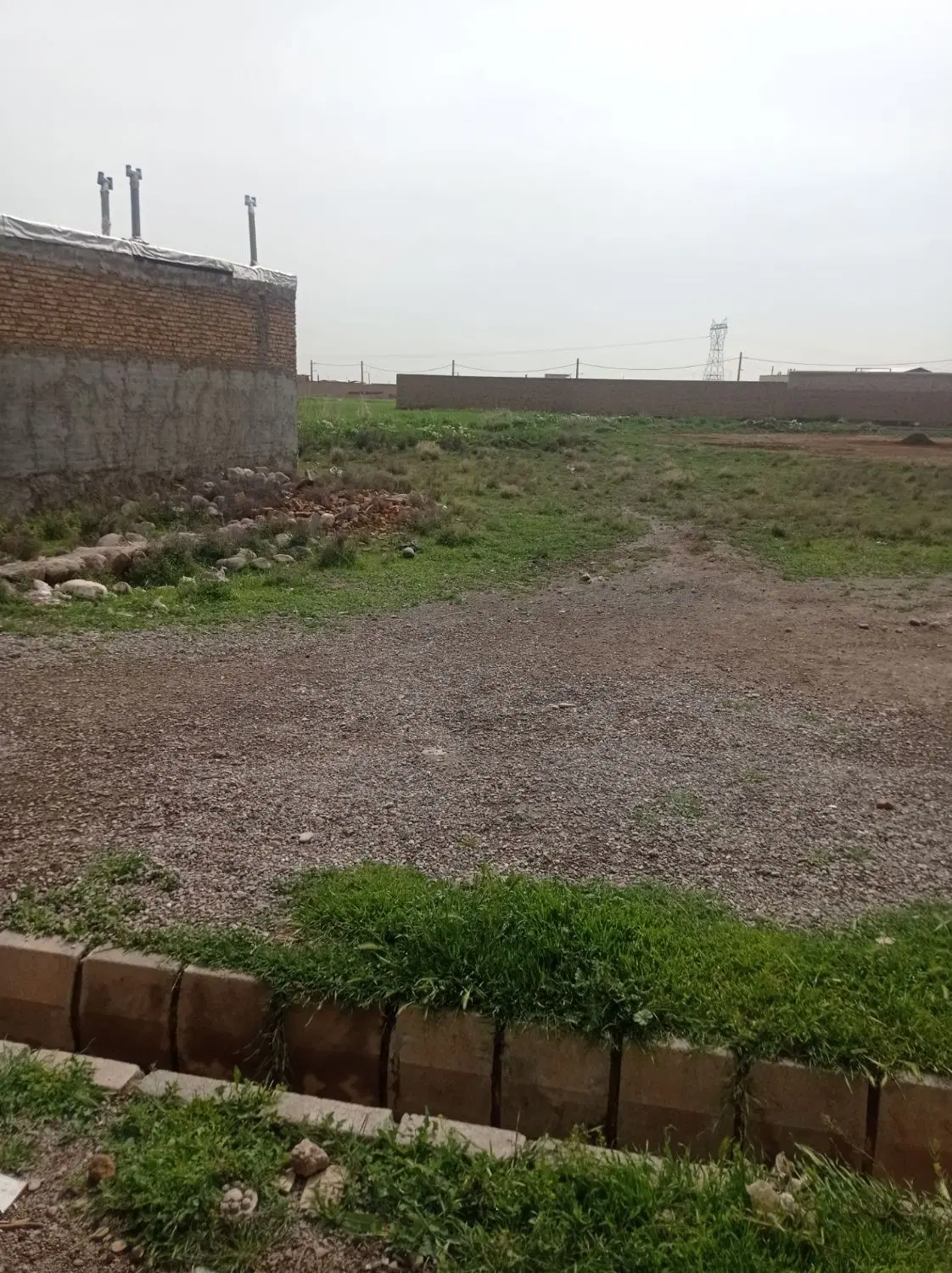 زمین درخواجه دیزج