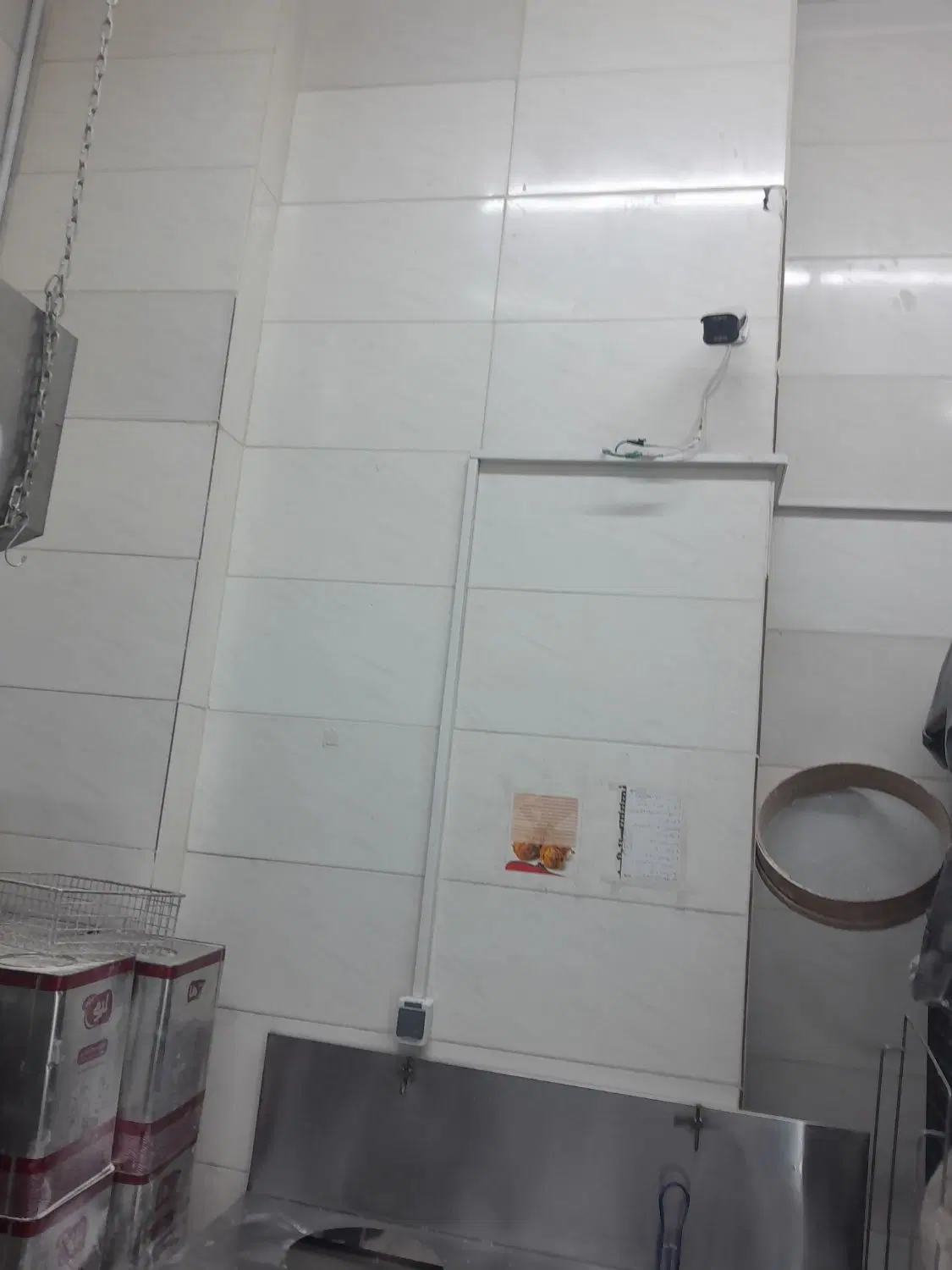 مغازه بر اصلی کارگرشمالی