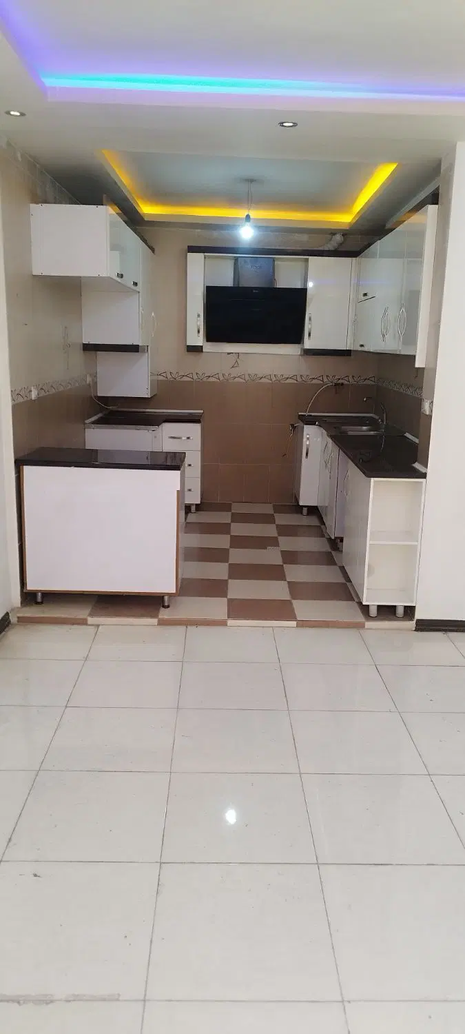 رهن و اجاره آپارتمان دو خوابه
