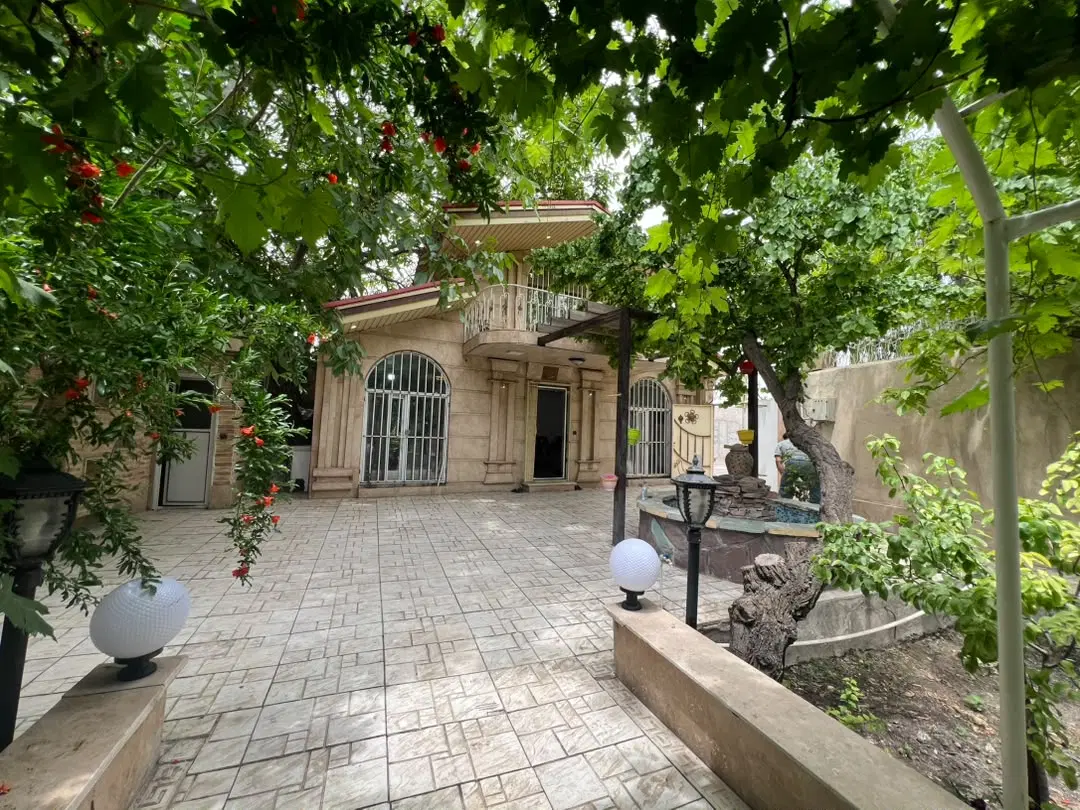 ۳۵۰ متر باغ ویلا دوبلکس در لم آباد