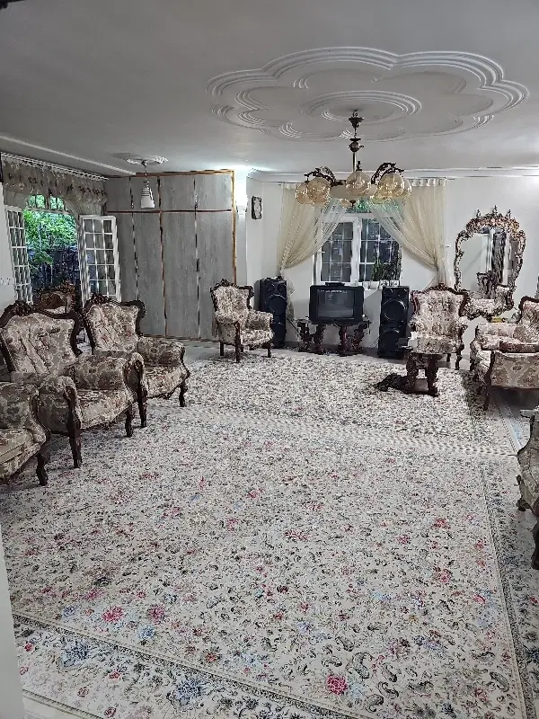 باغ ویلا در مرکز شهر دماوند