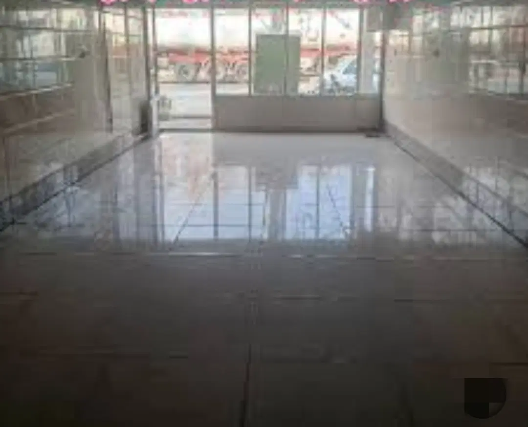 مغازه خونسرخ