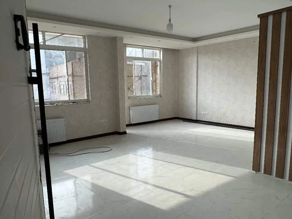 آپارتمان اداری ابتدای دارایی