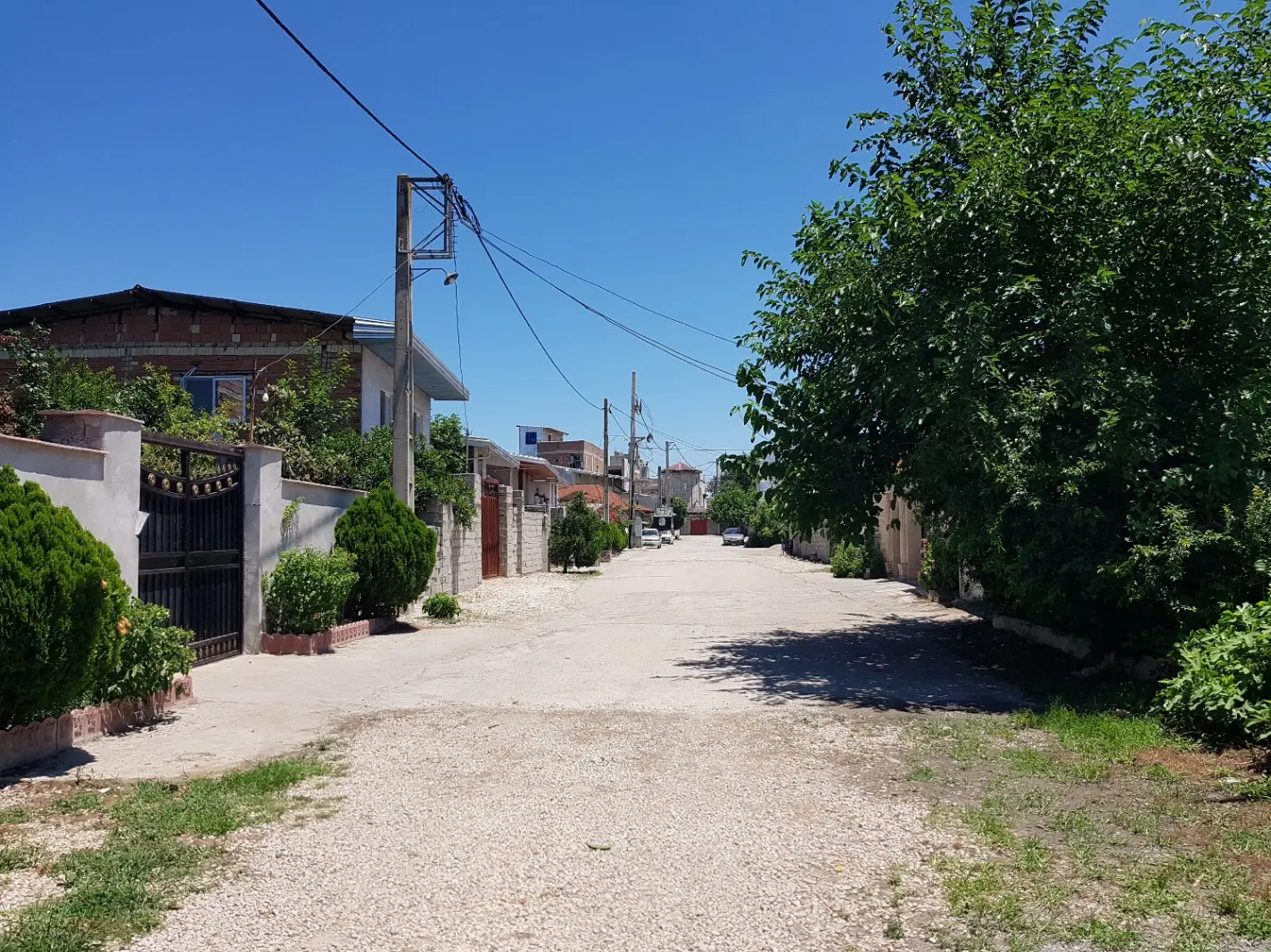 زمین فروشی(معاوضه)۵۵۰ متردر ساری بلواردریا،