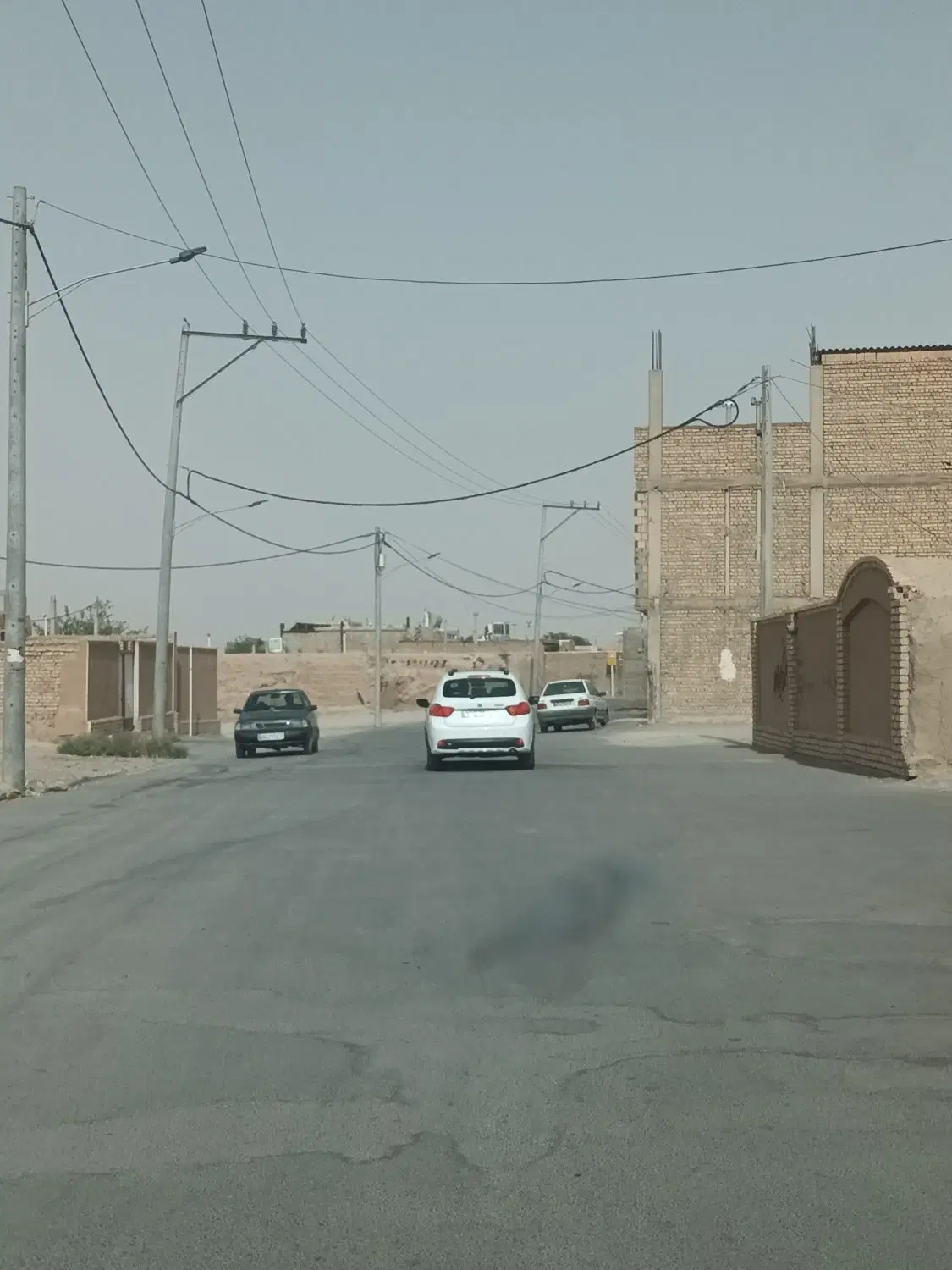 زمین  مسکونی ۱۲۰