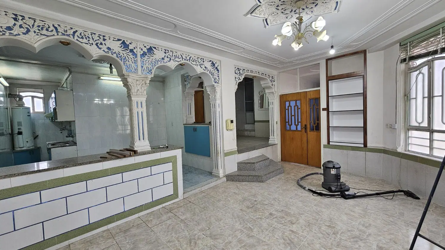 آپارتمان، چهاراره سپاه، تراس بزرگ