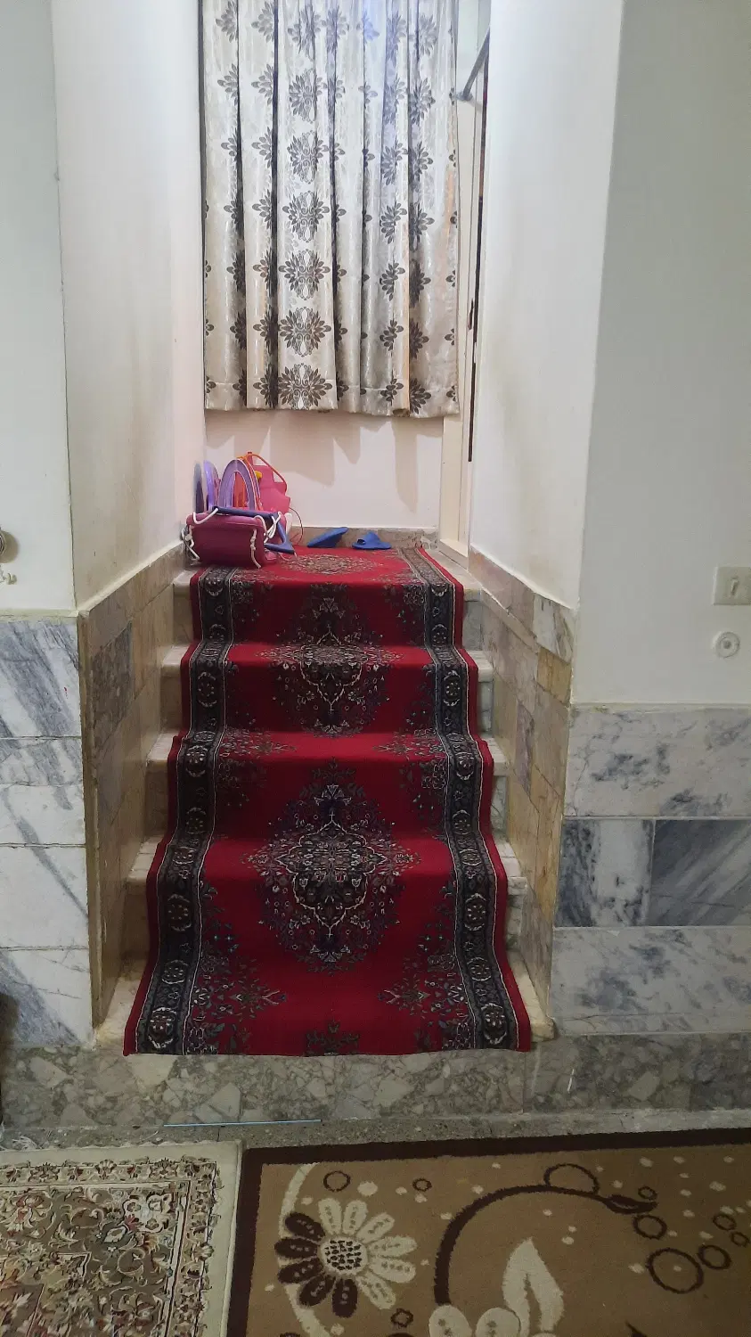 اجاره ویلایی طبقه اول ۱۴۰ متر