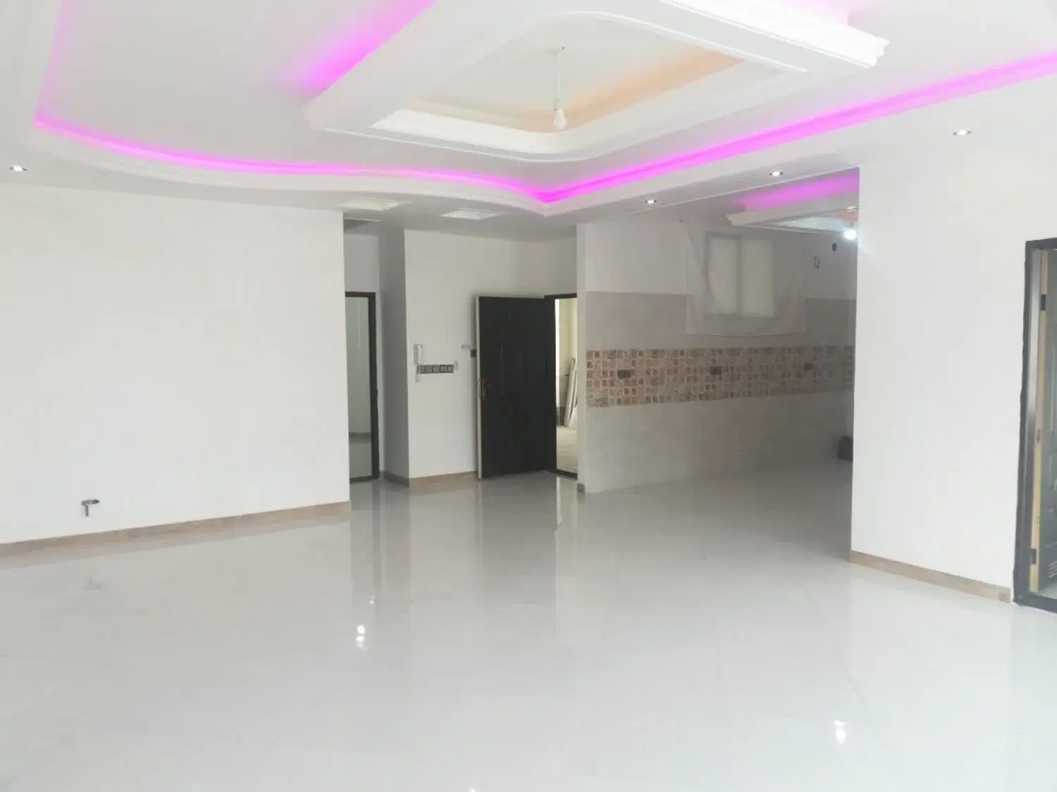 خانه ویلایی ۲۱۰ متری