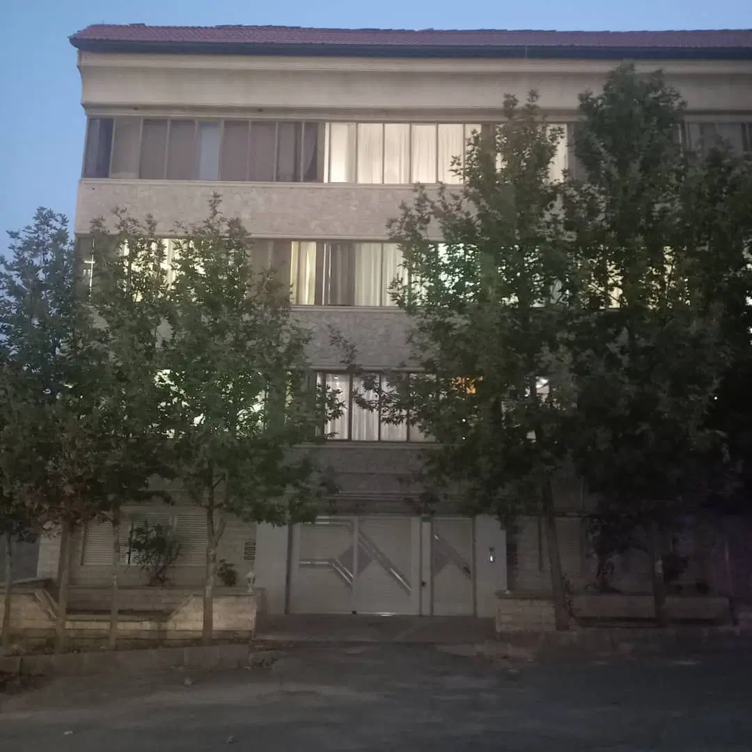 آپارتمان فروشی هشتگرد مهستان