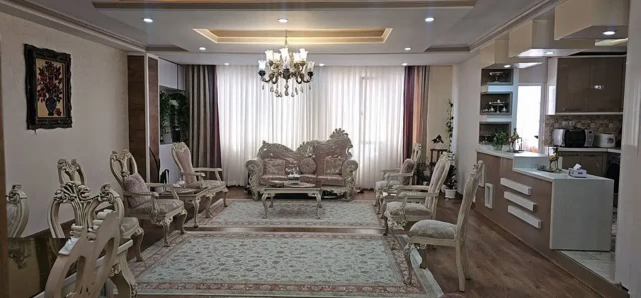 آپارتمان ۱۳۳ متری سنددار