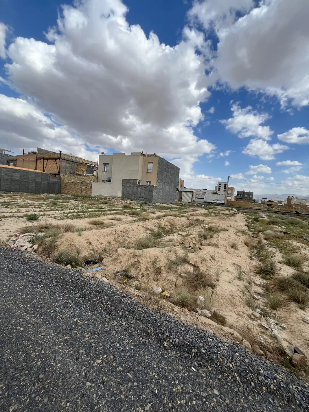 زمین داخل طرح هادی حاجی آباد