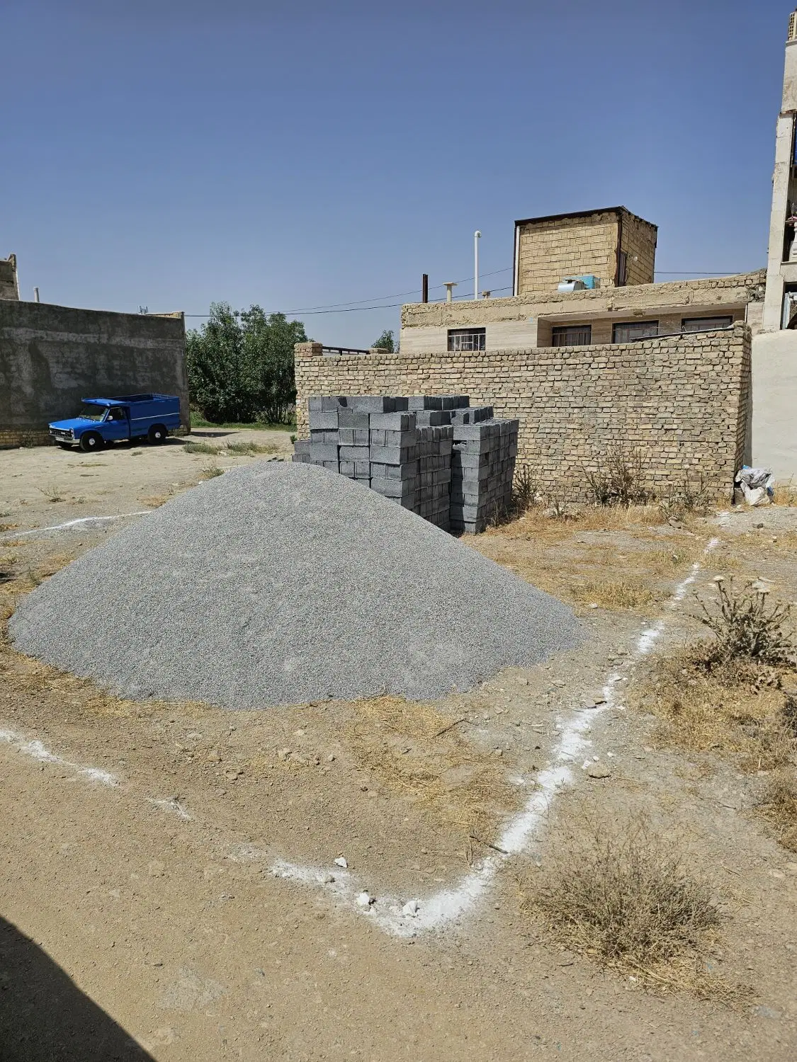 زمین مسکونی