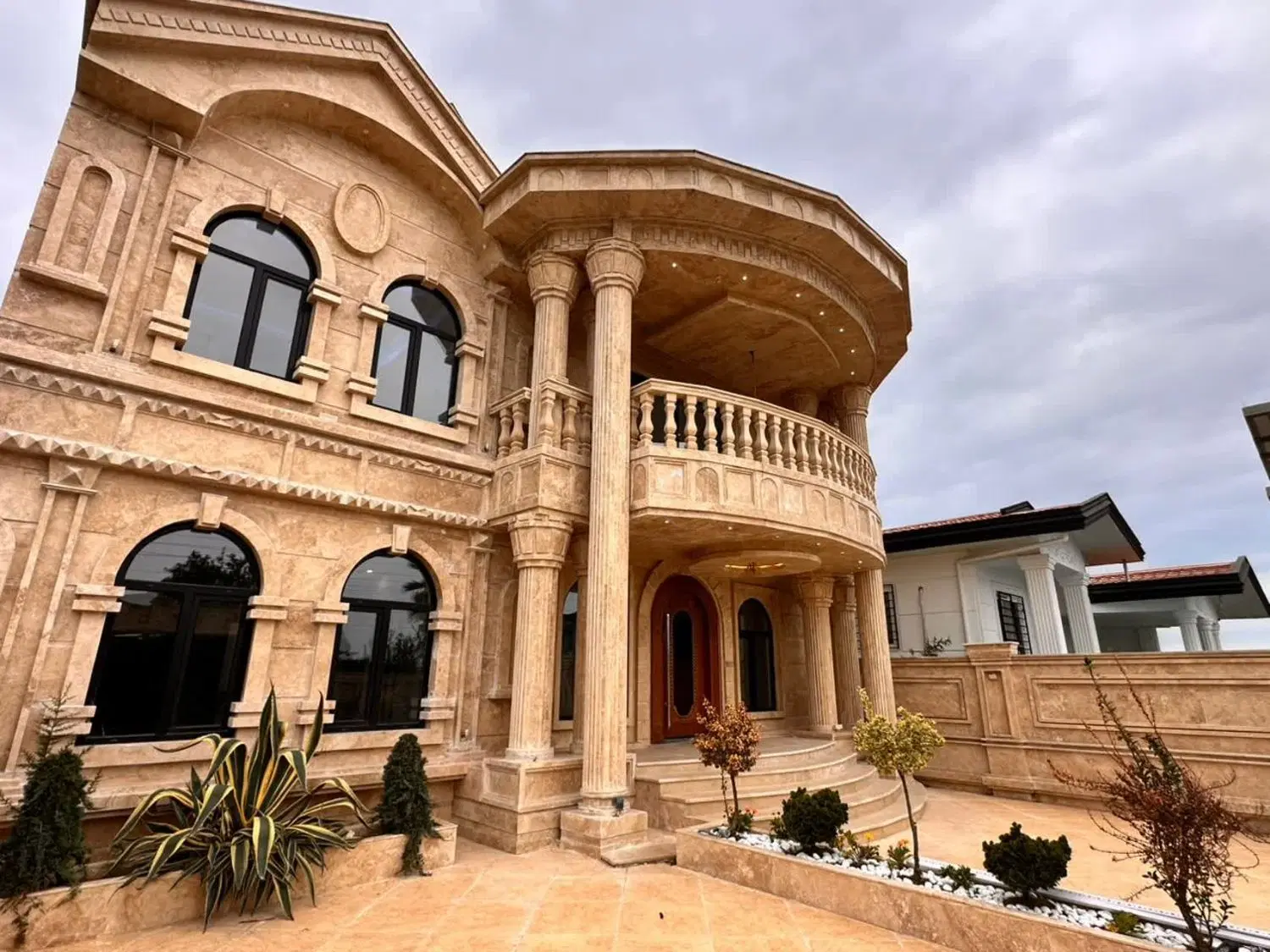 مشاور شما در خرید ملک