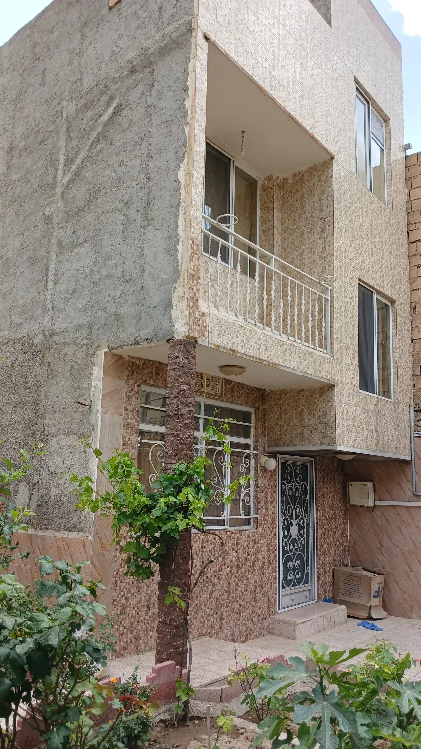 خونه دو طبقه