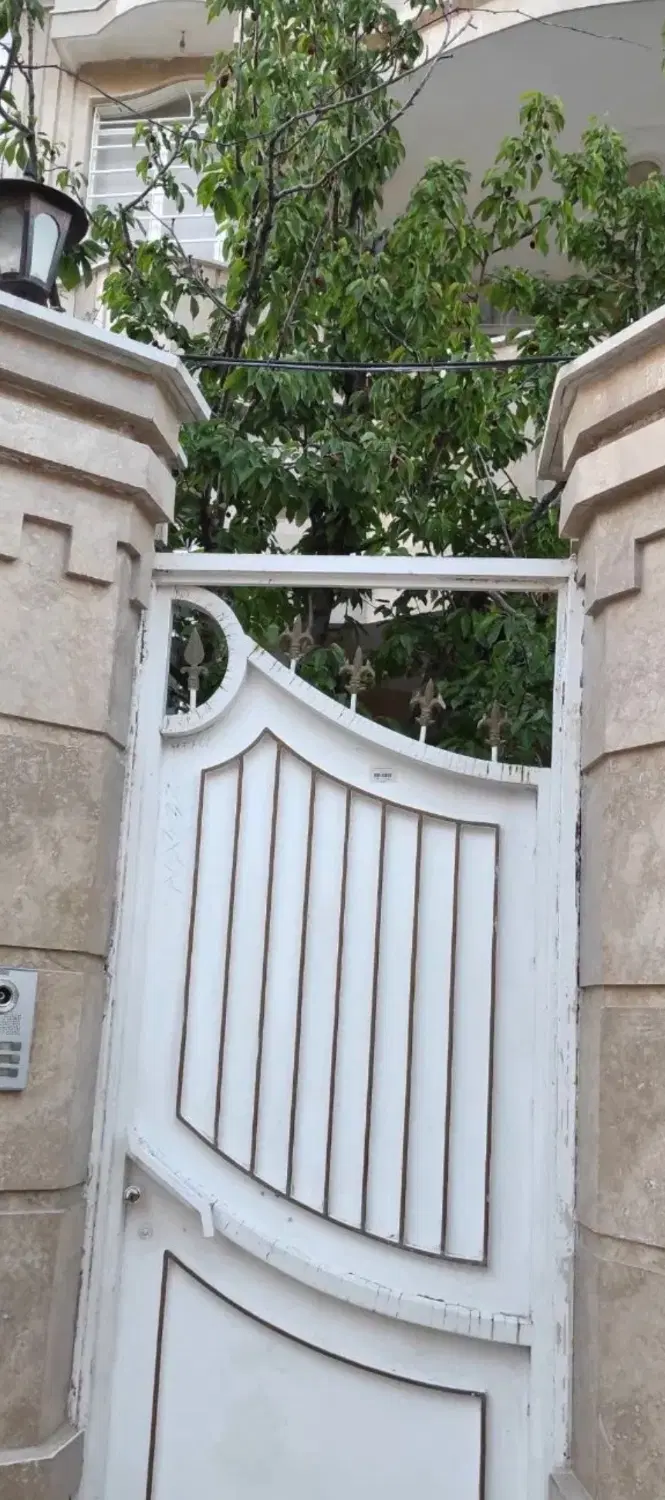 خانه مسکونی ۸۰متری راه جدا تک خواب جامی یک