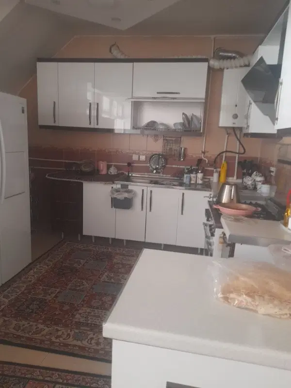منزل دو طبقه تمیز