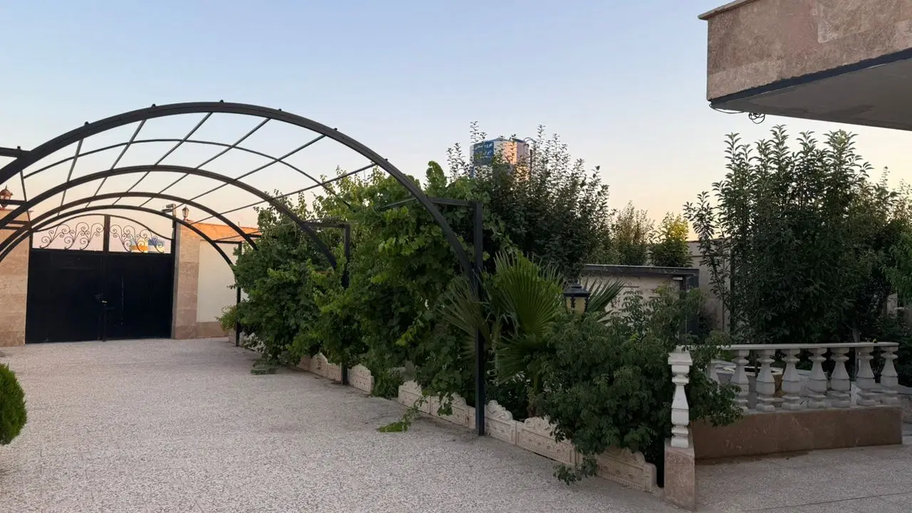 باغچه ویلا