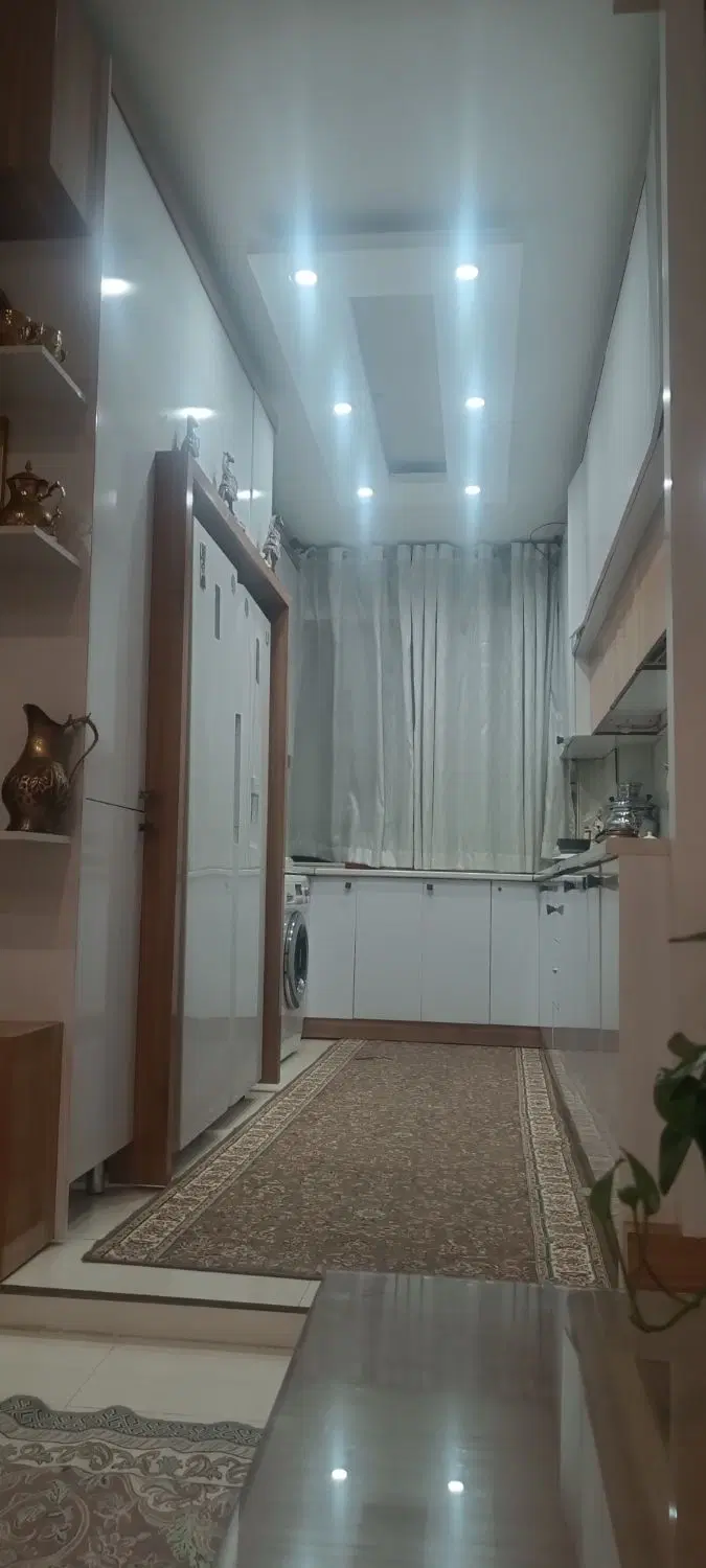 منزل‌اپارتمانی‌چمن39‌سه‌طبقه