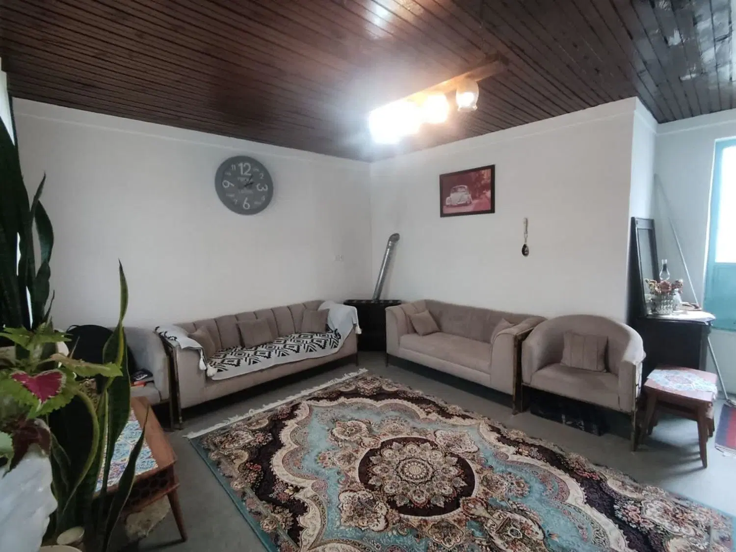 منزل ۱۱۰مترمرکزشهرنور.سند شش دانگ.قیمت تمام شده .