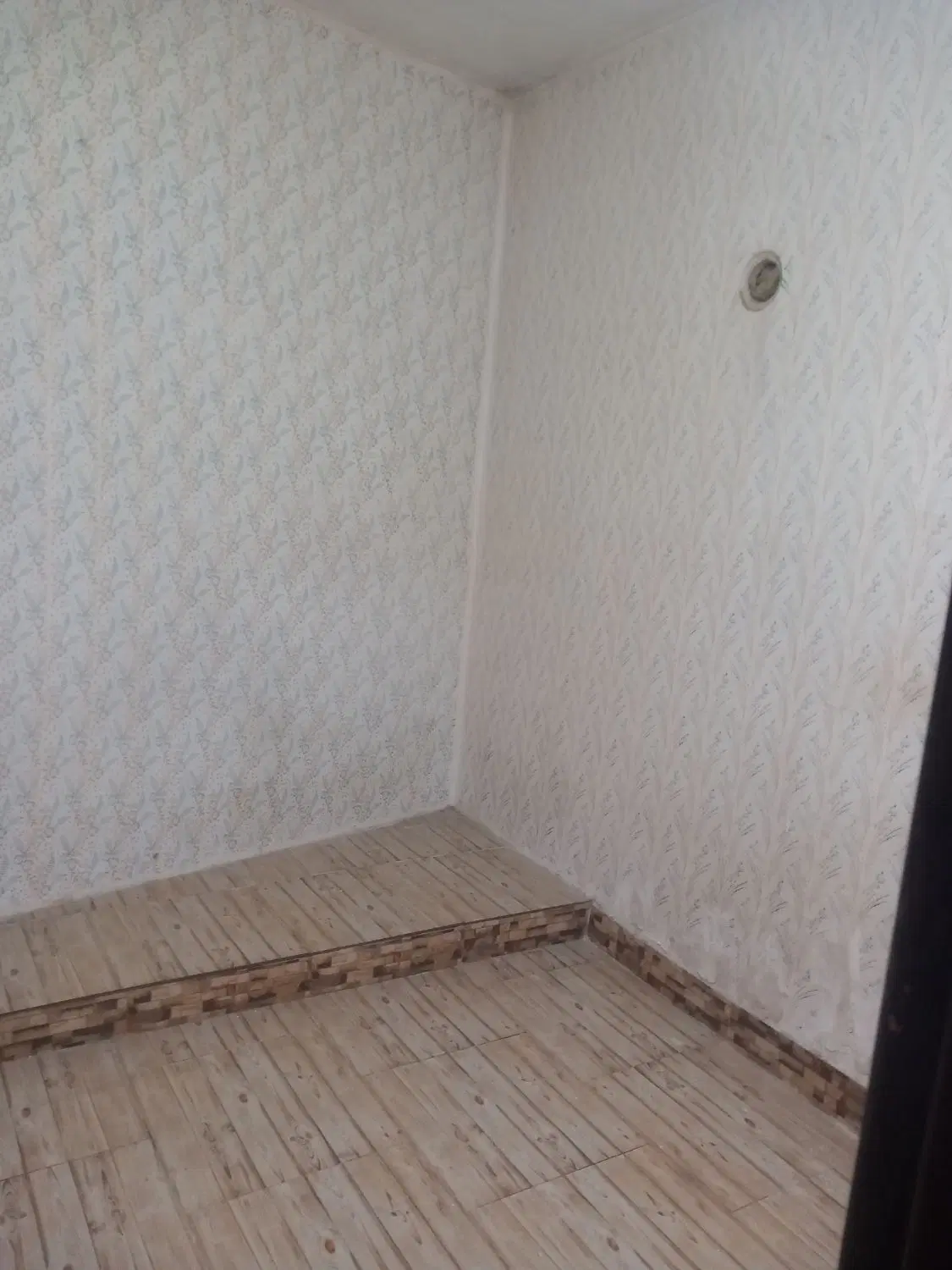فروش یا معاوضه آپارتمان ۳طبقه
