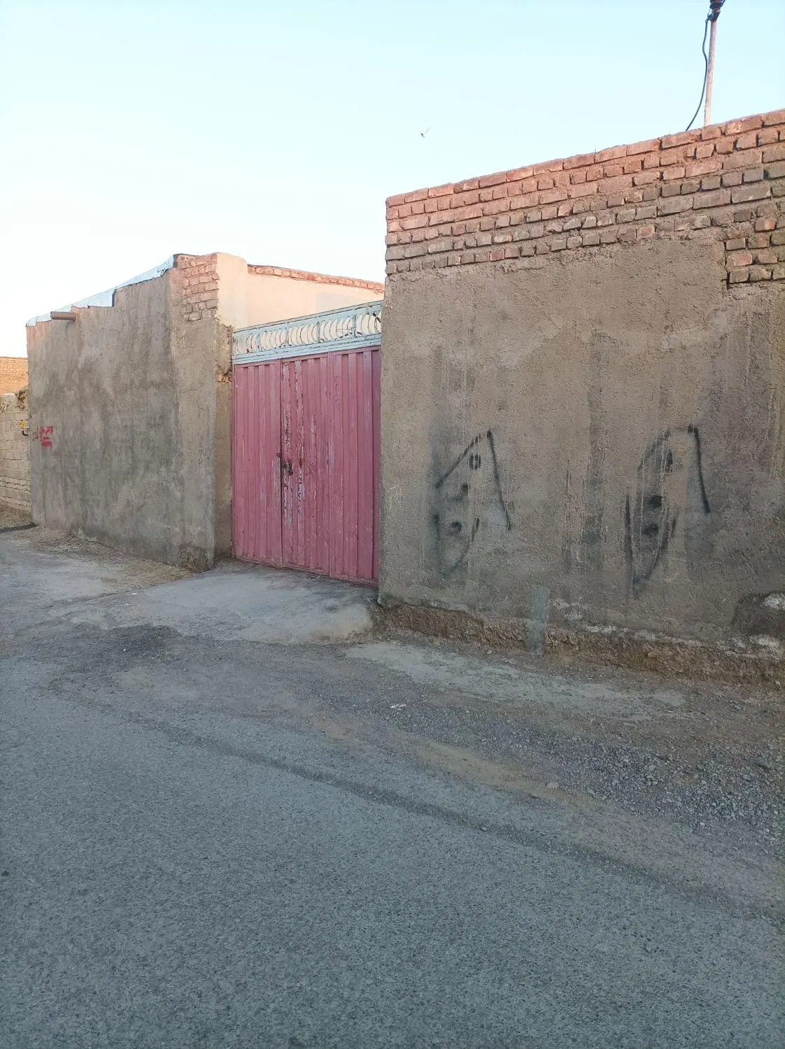 خانه در شهر بنجار