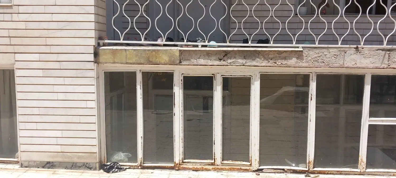 حیاط کوی پرورش