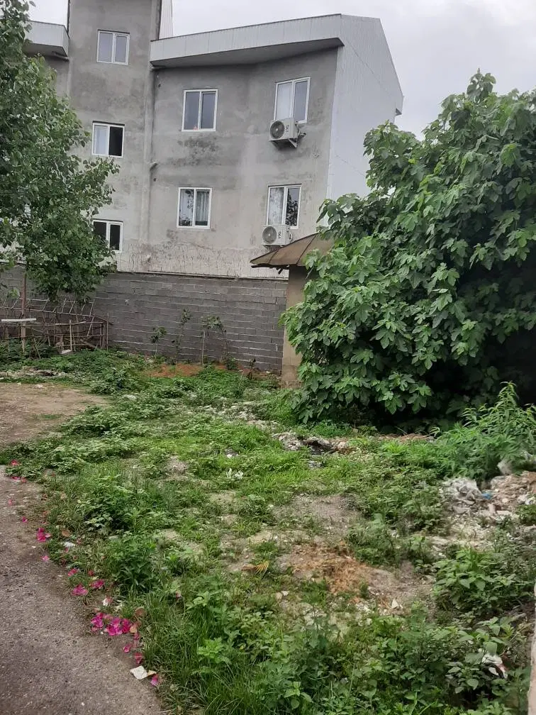 معاوضه یک واحد اپارتمان و زمین با ویلا در لاکانشهر