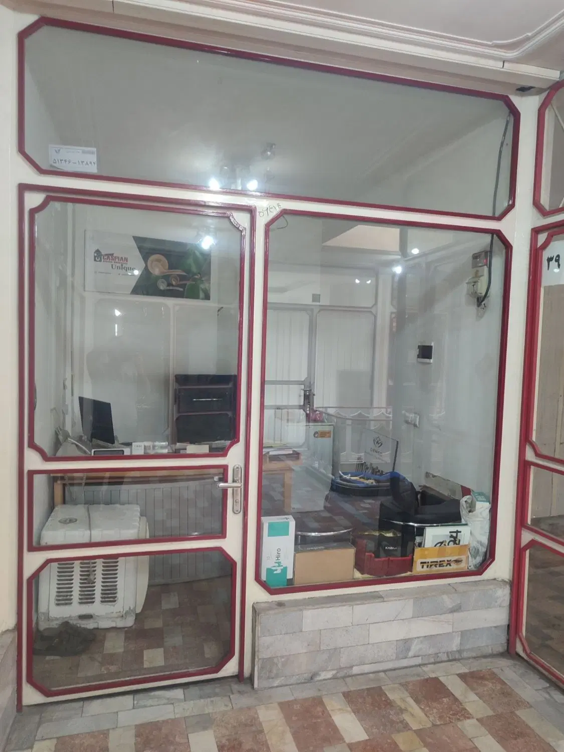 مغازه در پاساژ استاد شهریار،روبه روی پاساژ مستقیمی
