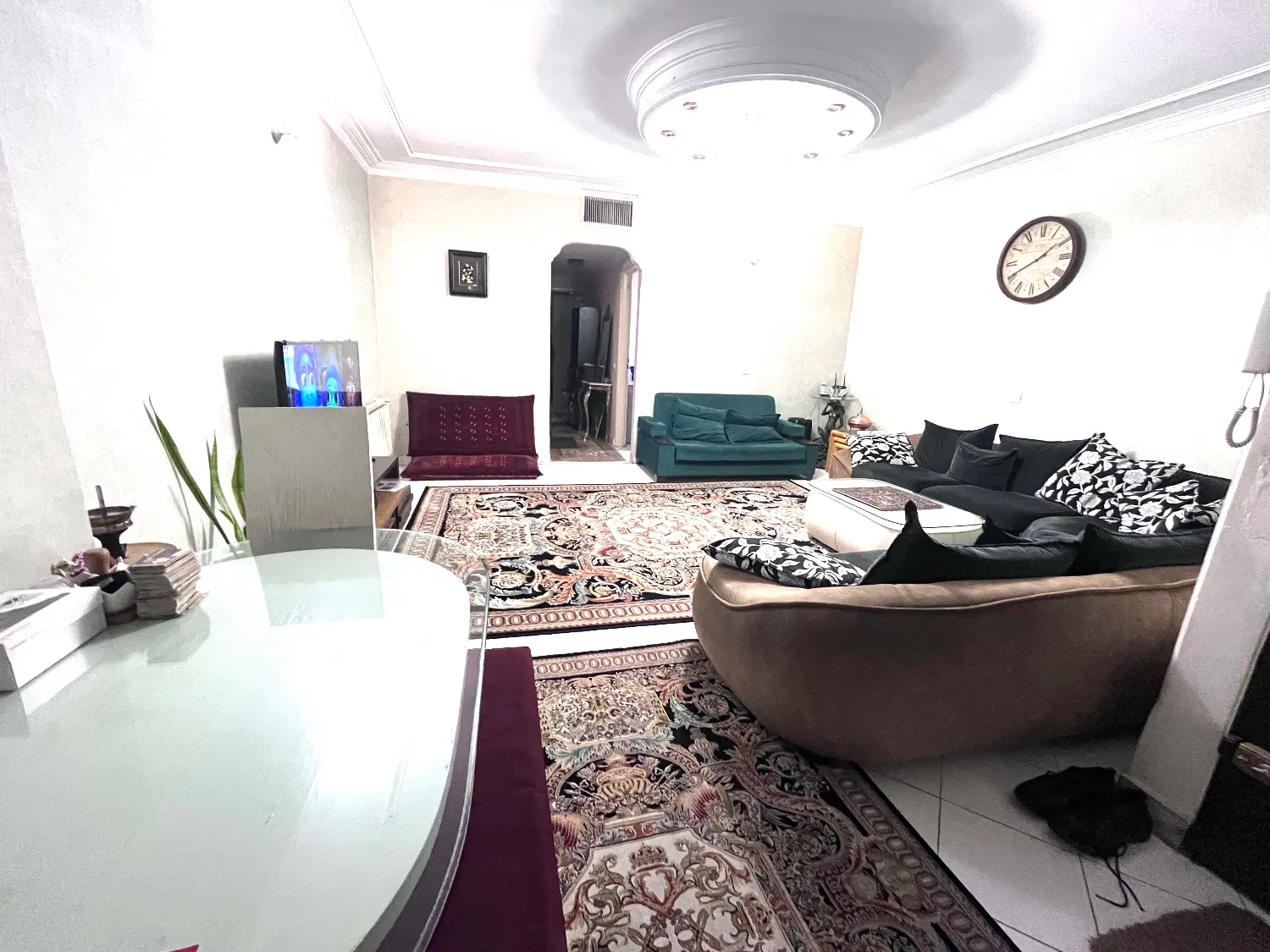 اجارە آپارتمان در ۳ طبقە سوییت ۳۵ متری