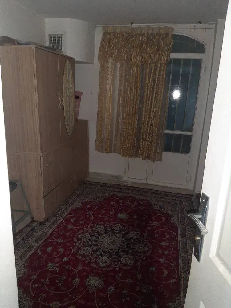 ۴۵متر ۱خواب طبقه همکف(تخلیه)
