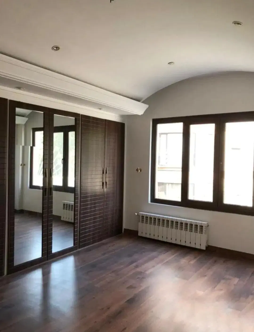 خانه‌ای گرم و دنج برای زندگی واقعی ۱۸۰ متر فرمانیه