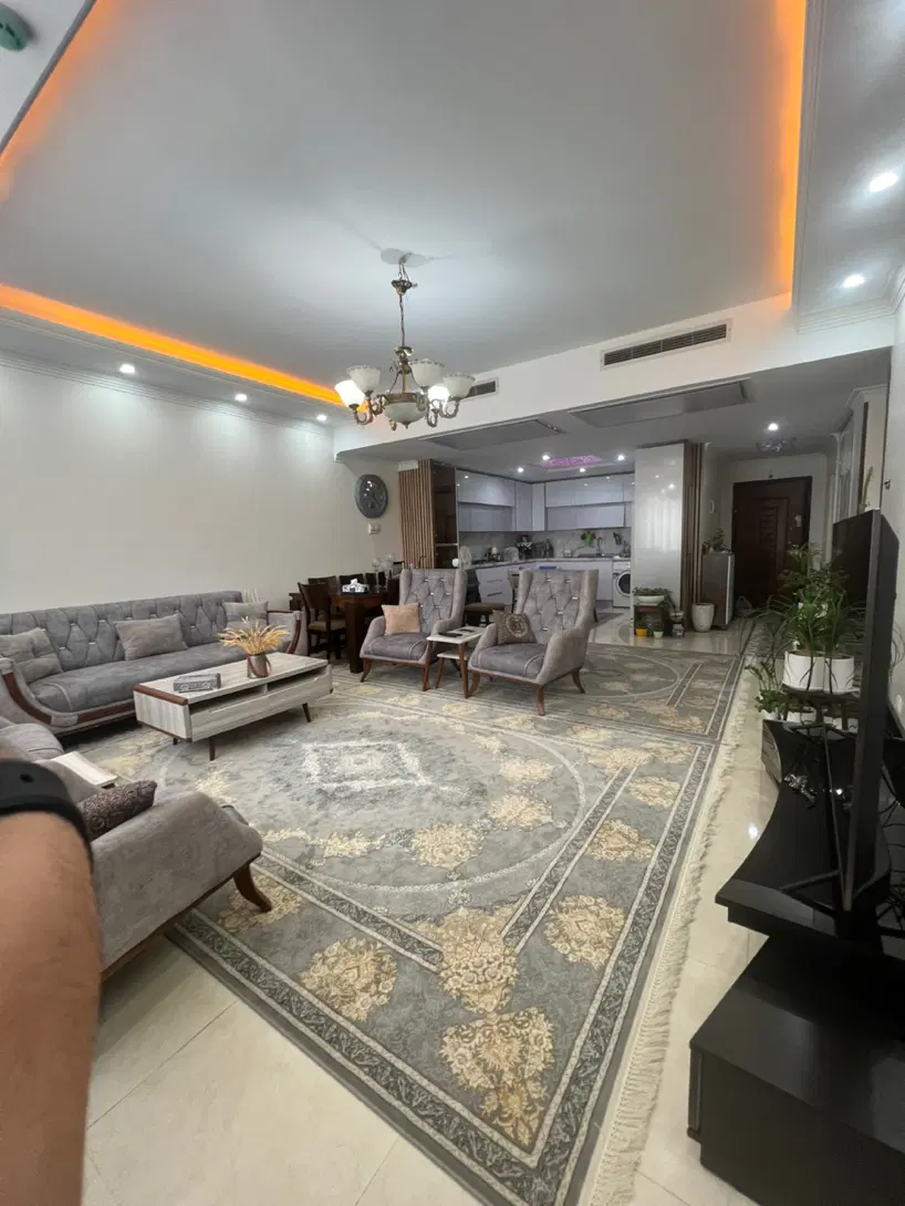 ۱۰۹متر نوساز * ط۹ * ویو بینظیر کل تهران