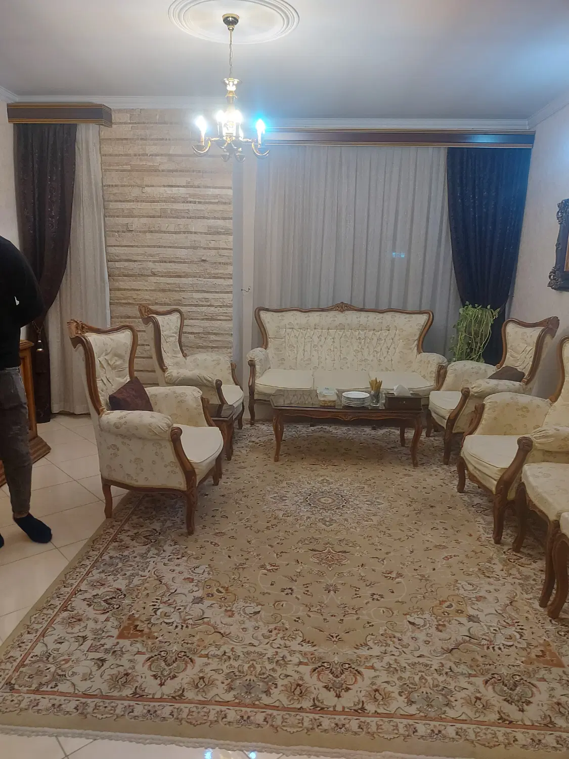 شقایق شمالی ۷۵ متر دوخواب طبقه ۴