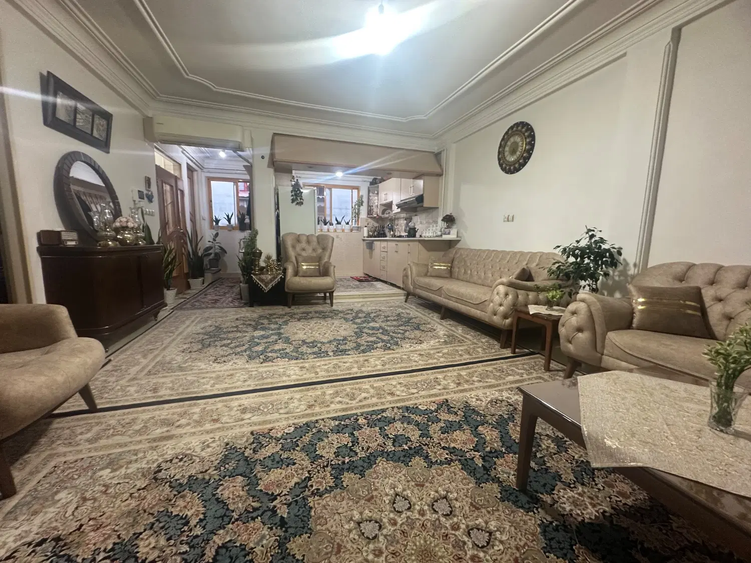 طبقه بالا خوش نقشه