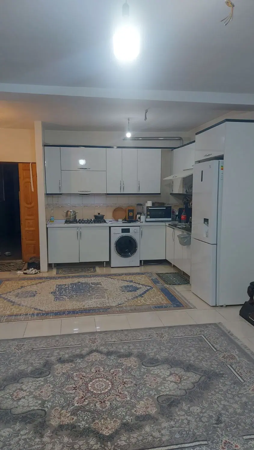 فروش آپارتمان 90متری  پارکینگ و انباری