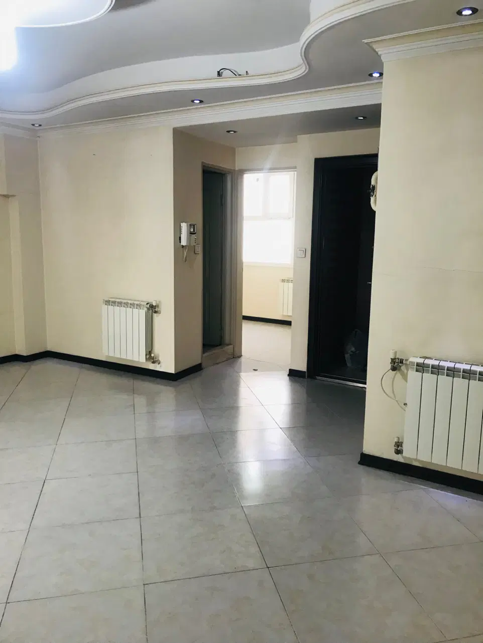 ۶۵ متر تکواحدی(پارکینگ_اسانسور_انباری)