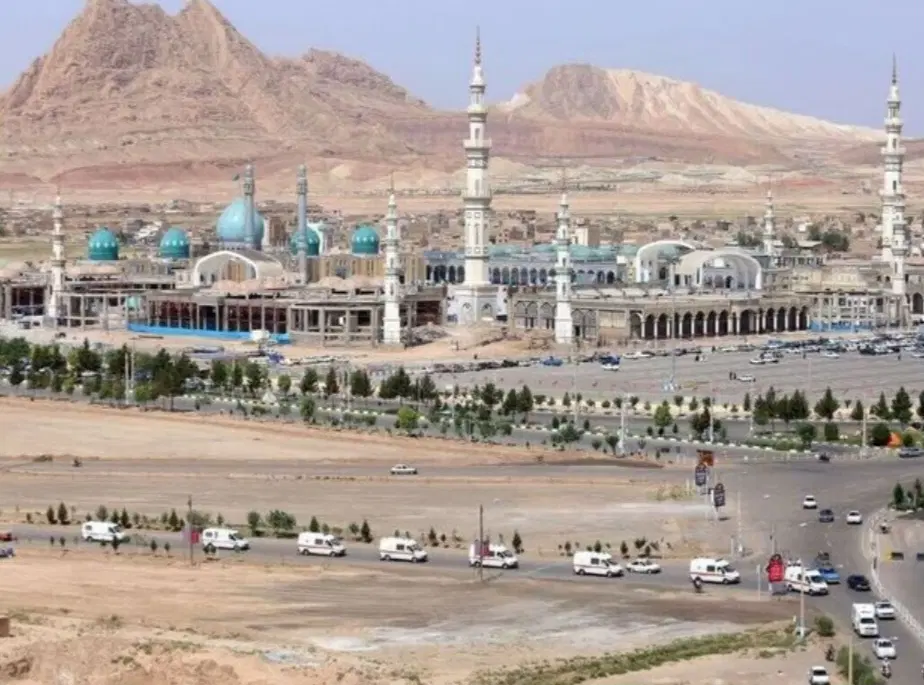 زمین ۱۵۰متر مرجعیت و خیابان ظهور