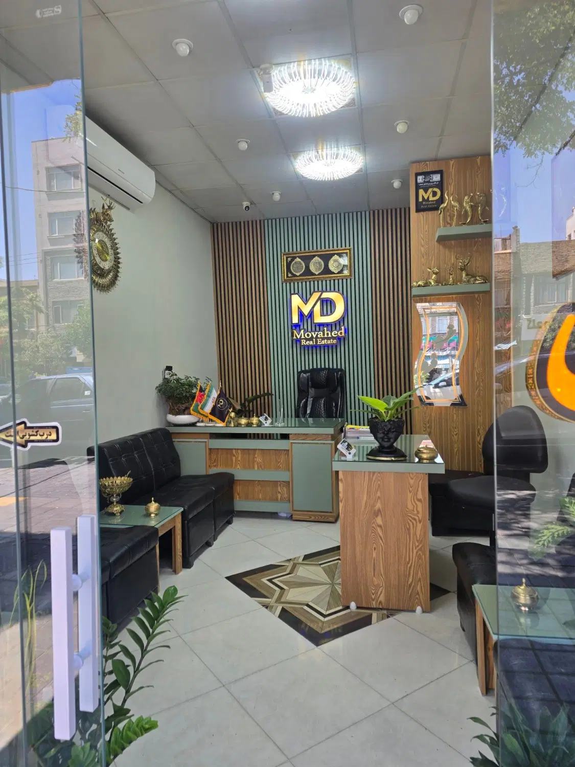 مغازه ۴۵ متر سر نبش حاشیه بلوار نبوت