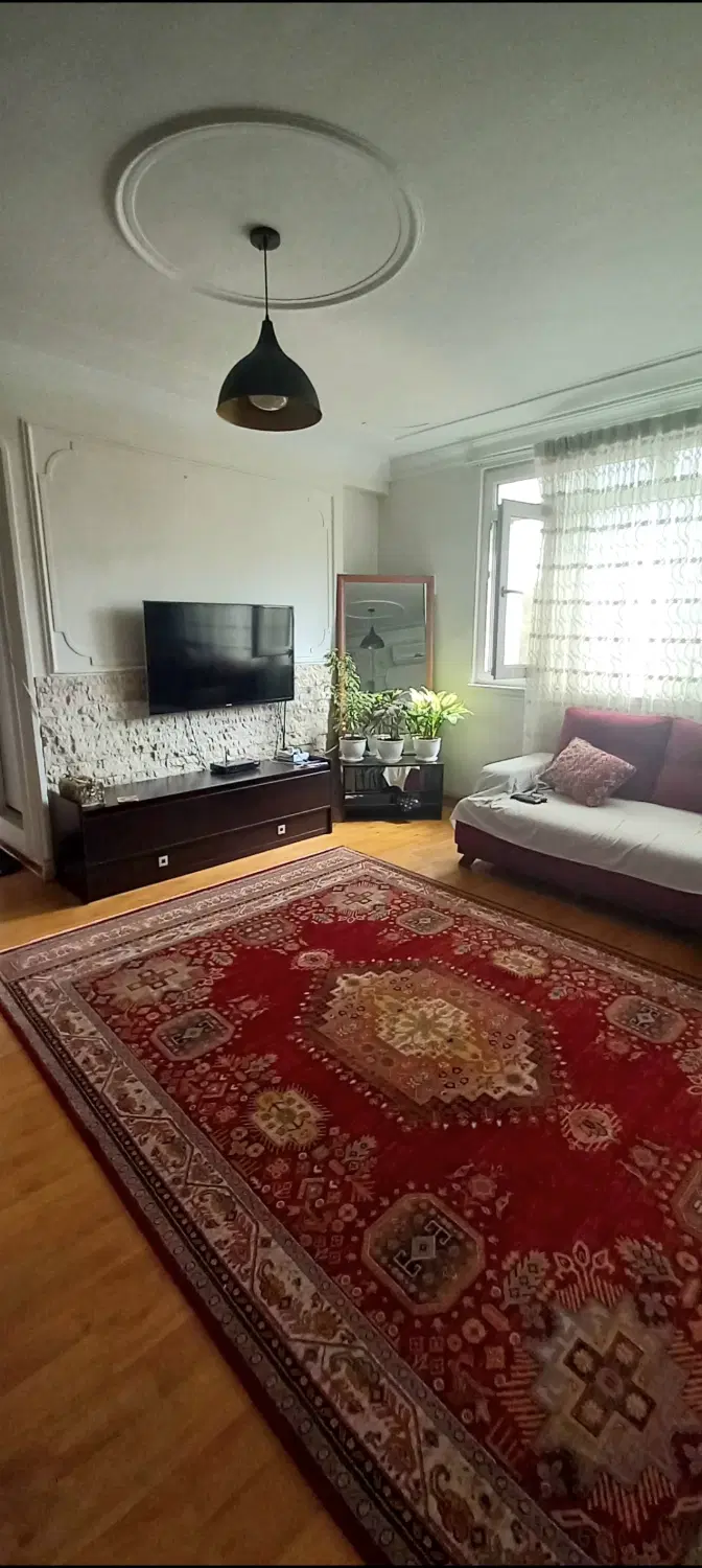واحد۶۶متری میرزاده عشقی۲ خوابه