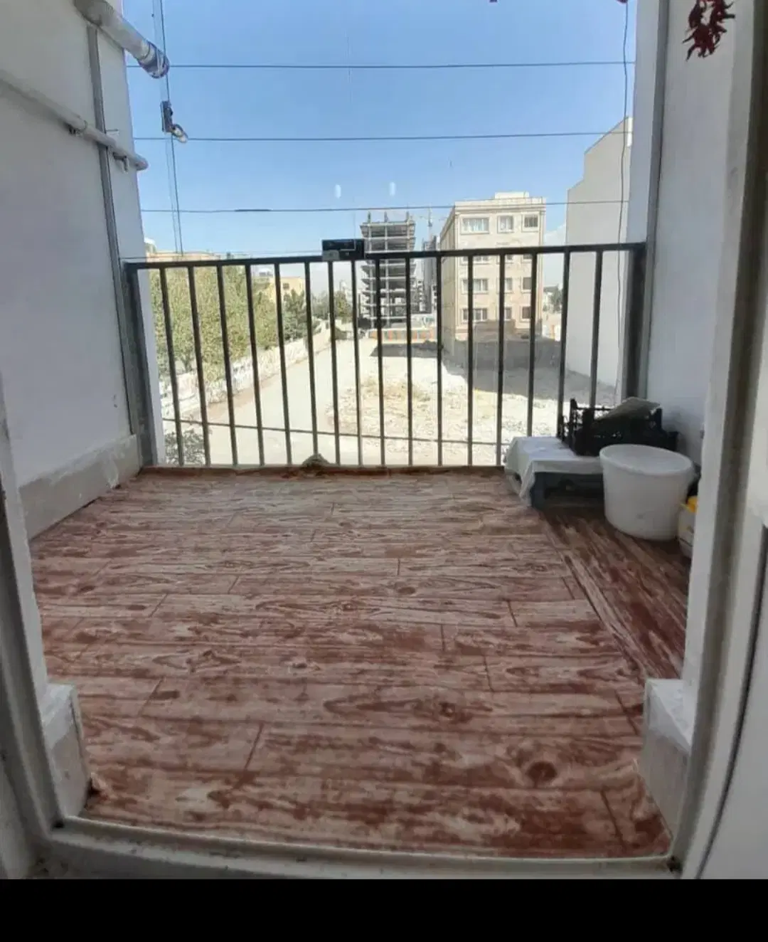 ۹۰ متر فول امکانات سند تک برگ