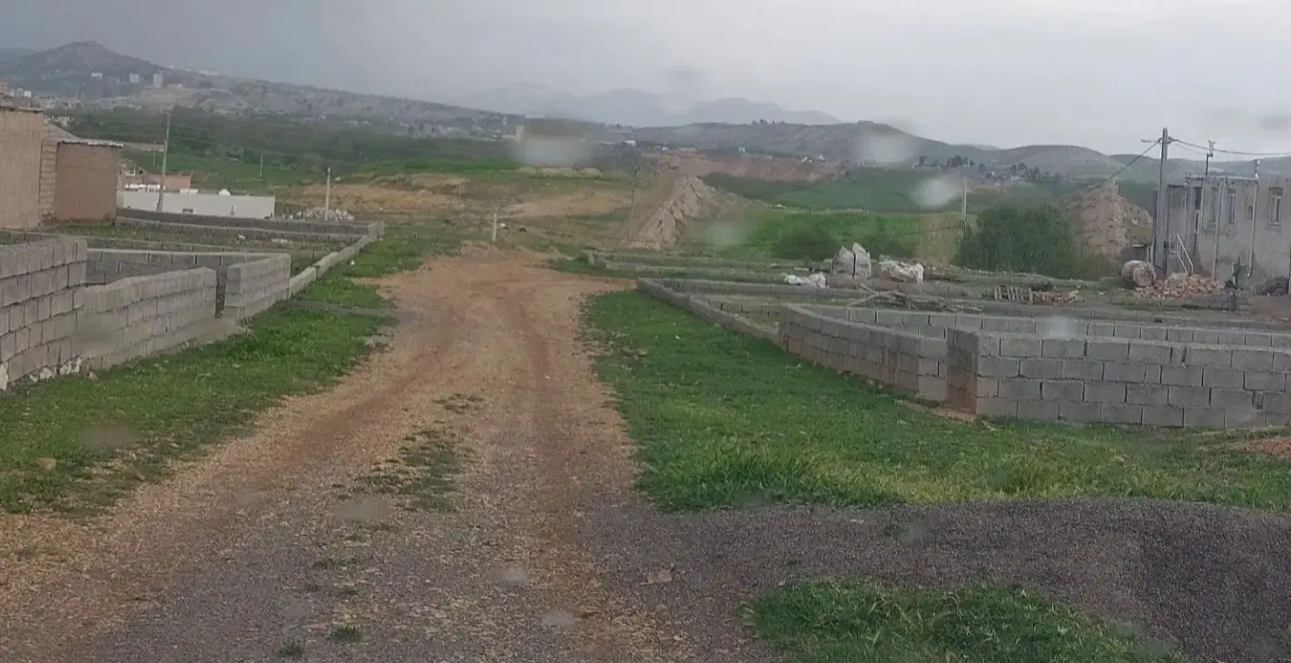 زمین آماده ساخت و ساز دارای سند تک برگ